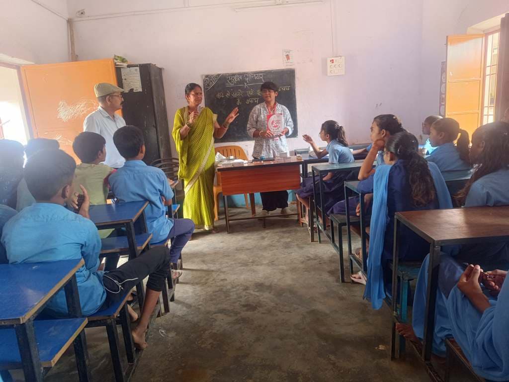 बच्चों को एनीमिया के खतरे, उसके लक्षण व बचाव के उपाय की दी गयी जानकारी