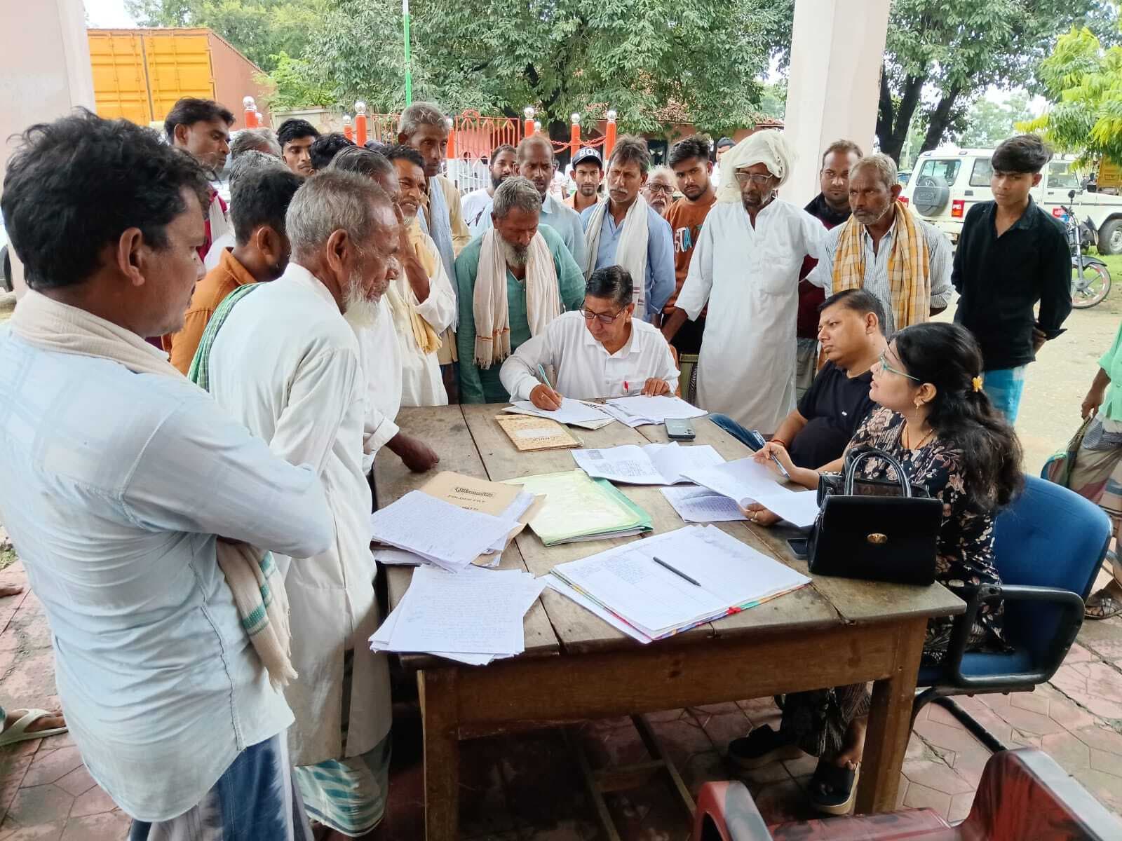 जनता दरबार में सात मामलों का किया निष्पादन