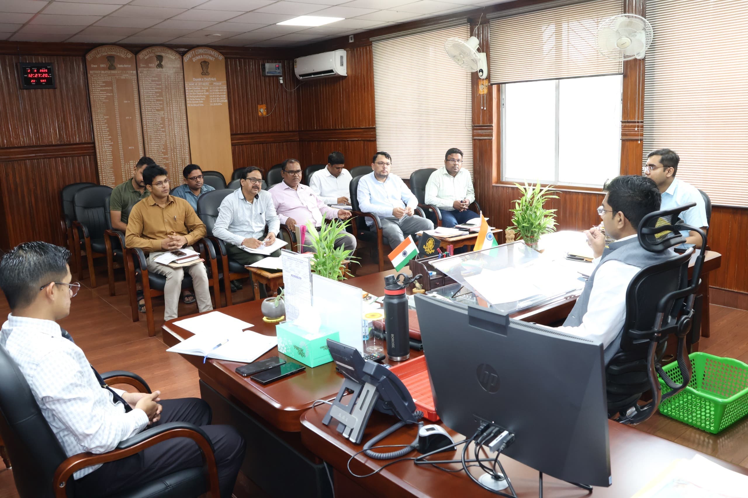 हाउसहोल्ड सैचुरेशन में चार प्रखंडों की उपलब्धि खराब, बीपीएम के वेतन रोकने की चेतावनी