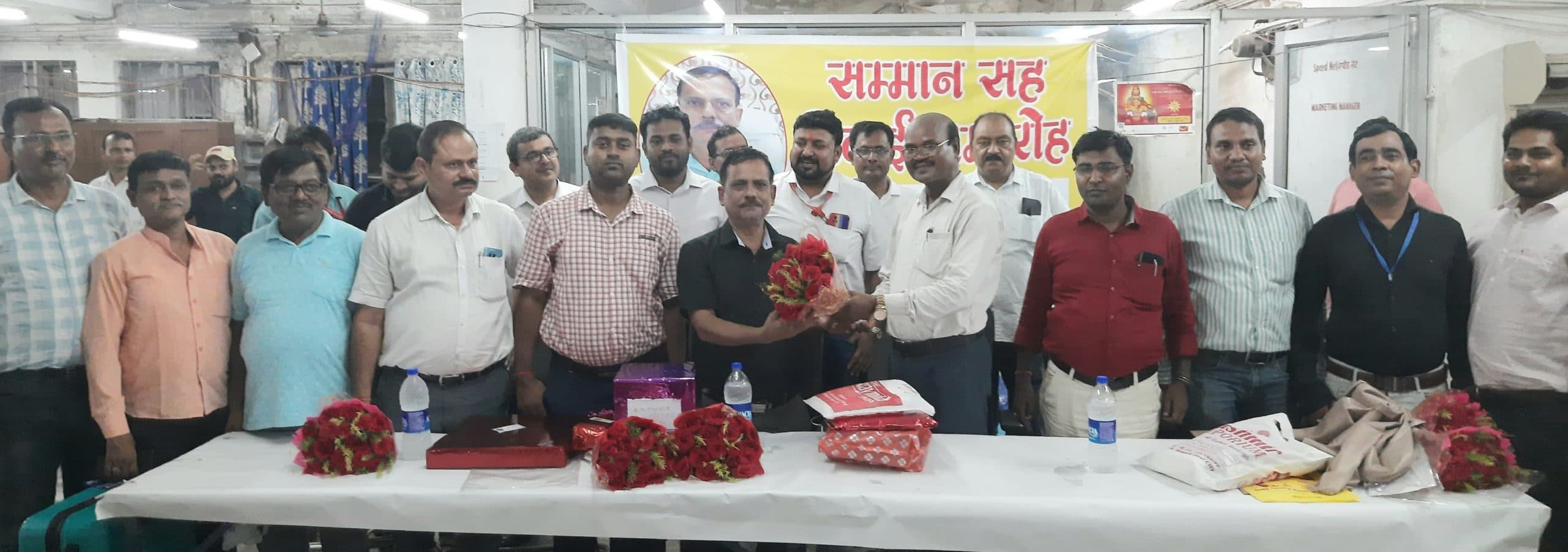 Bokaro News : प्रधान डाकघर सेक्टर-02 के नये डाकपाल ने दिया योगदान