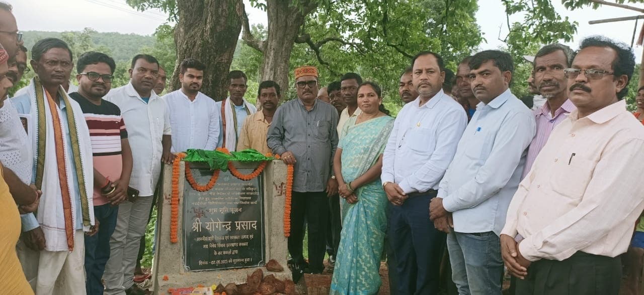 Bokaro News : गांवों को मिलेगी शहर जैसी सुविधा : मंत्री