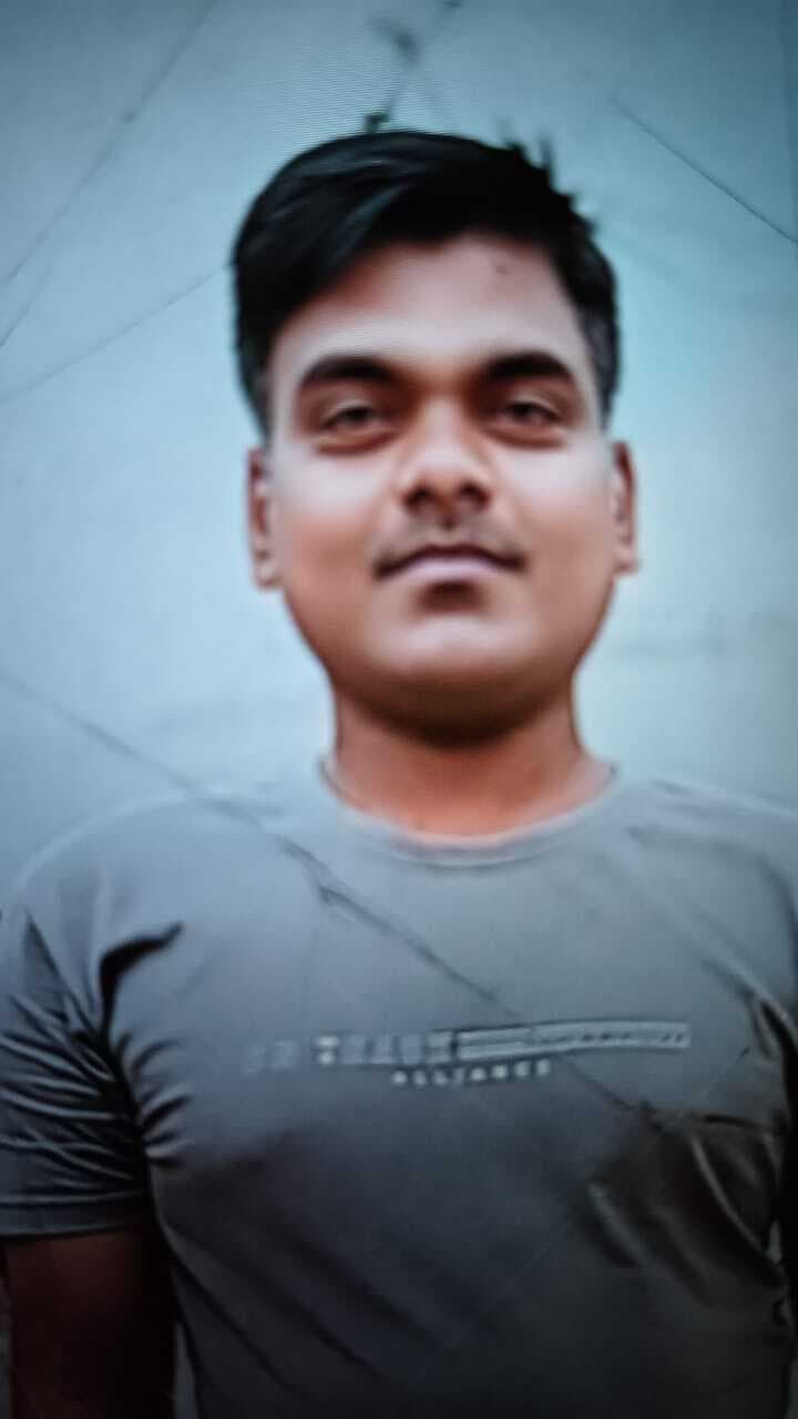 थावे में पहुंचा ट्रक चालक का शव, परिजनों में मचा कोहराम