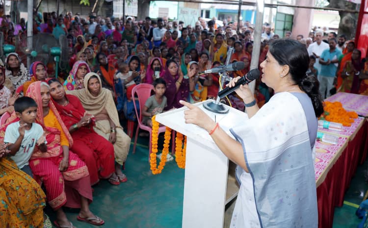 महिला प्रतिनिधि होने के नाते महसूस कर सकती हूं हर महिला की तकलीफ