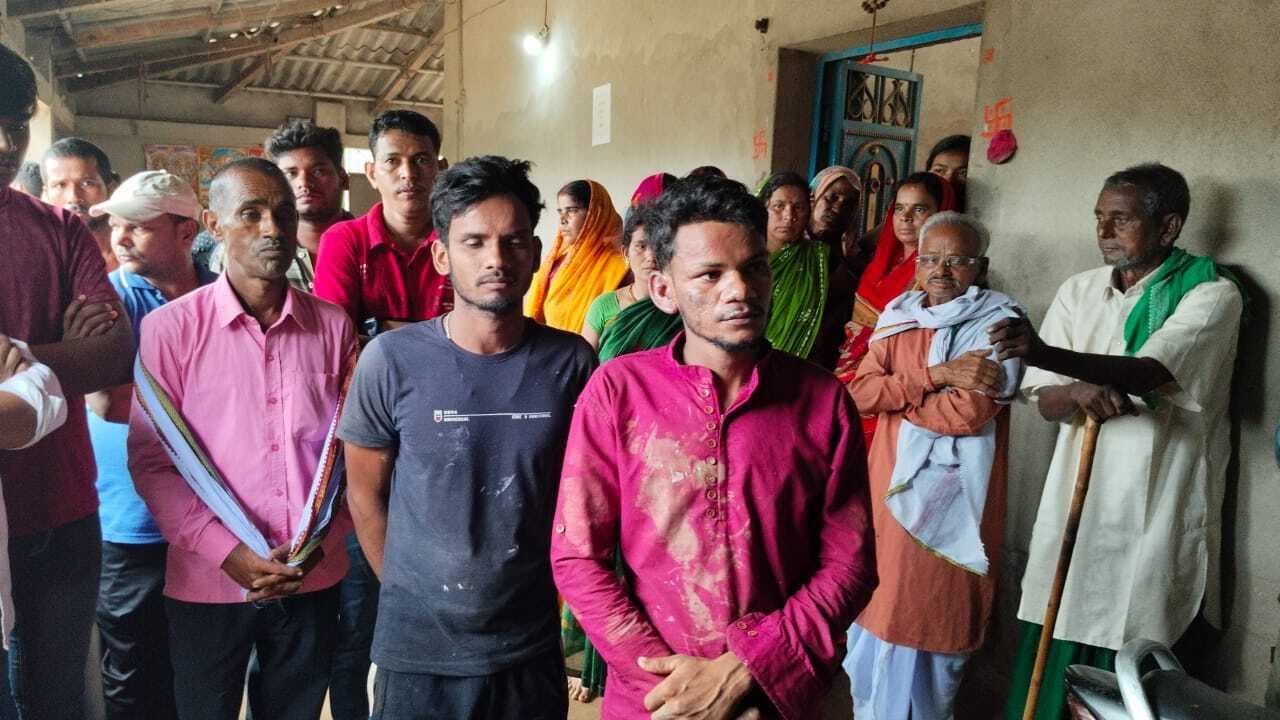 भूमि विवाद व रंजिश में चाकू व गोली मारकर वृद्ध की हत्या, पूर्व मुखिया सहित तीन गिरफ्तार