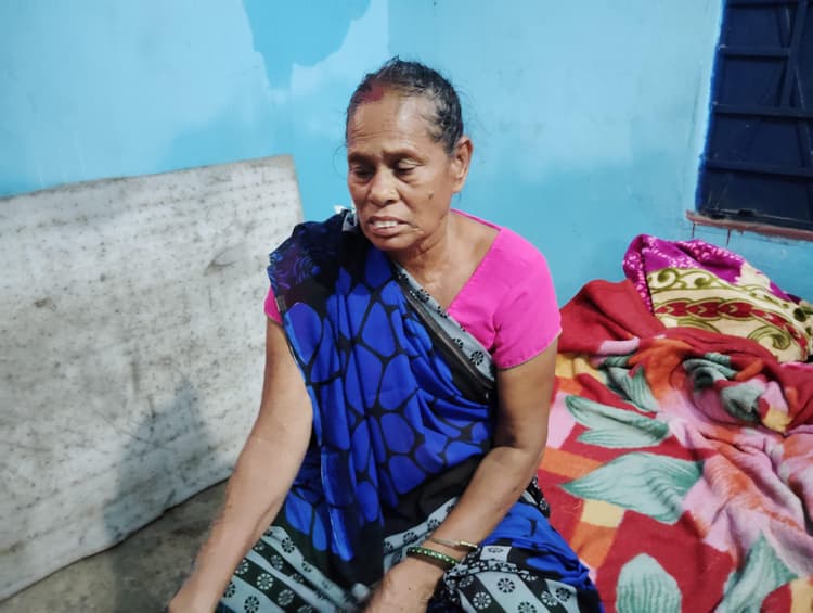 hajipur news. गाय घाट पर स्नान के दौरान गंगा में बही मुजफ्फरपुर की महिला बिदुपुर में मिली