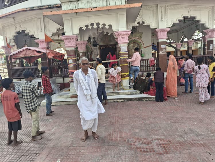 Samastipur News:बारिश में जलाभिषेक को पहुंचने लगा जत्था