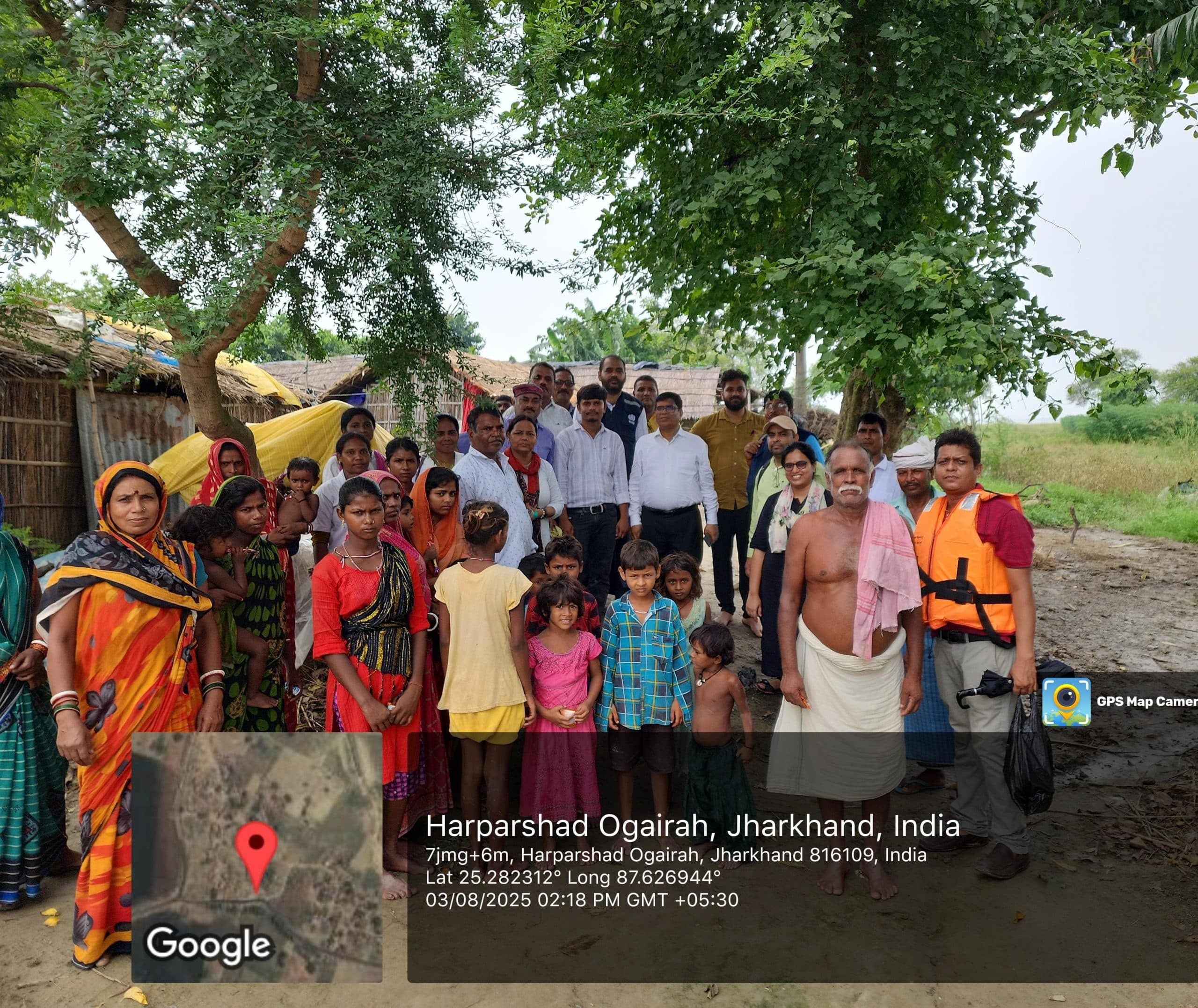 दियारा में 107 मरीज की हुई जांच, गर्म पानी पीने की दी नसीहत