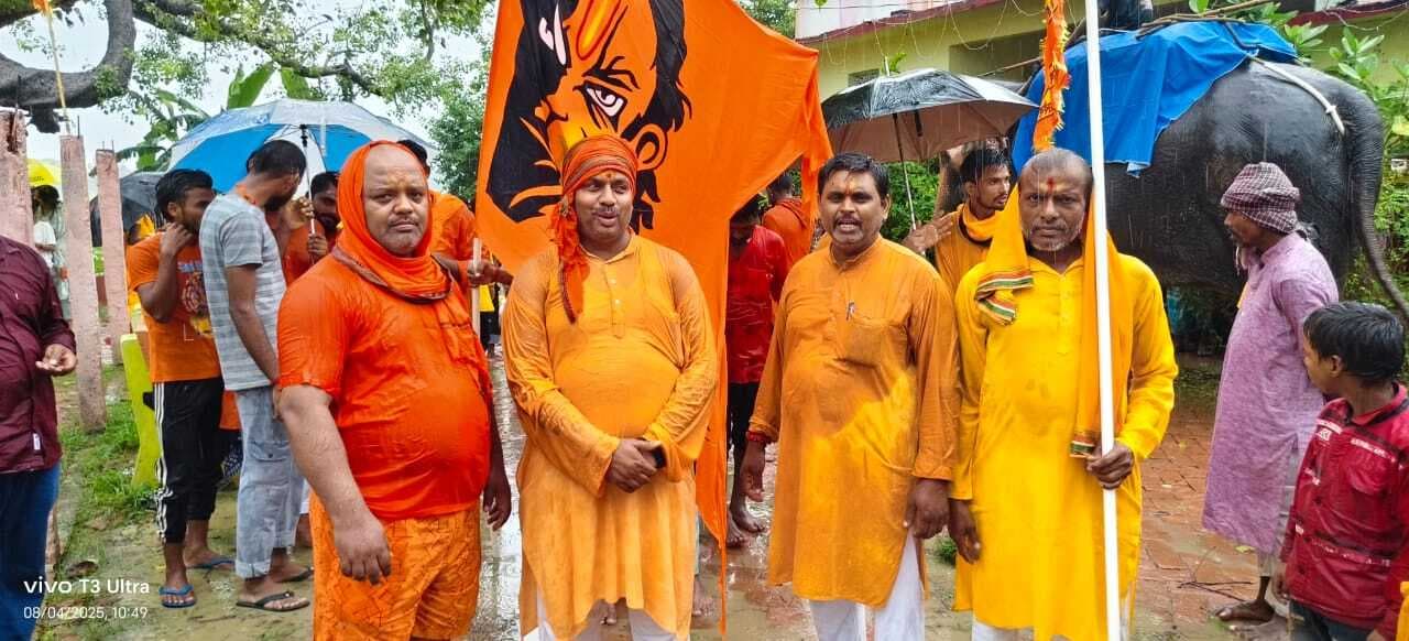 लामीचौर में भी निकाली गयी भव्य कलशयात्रा