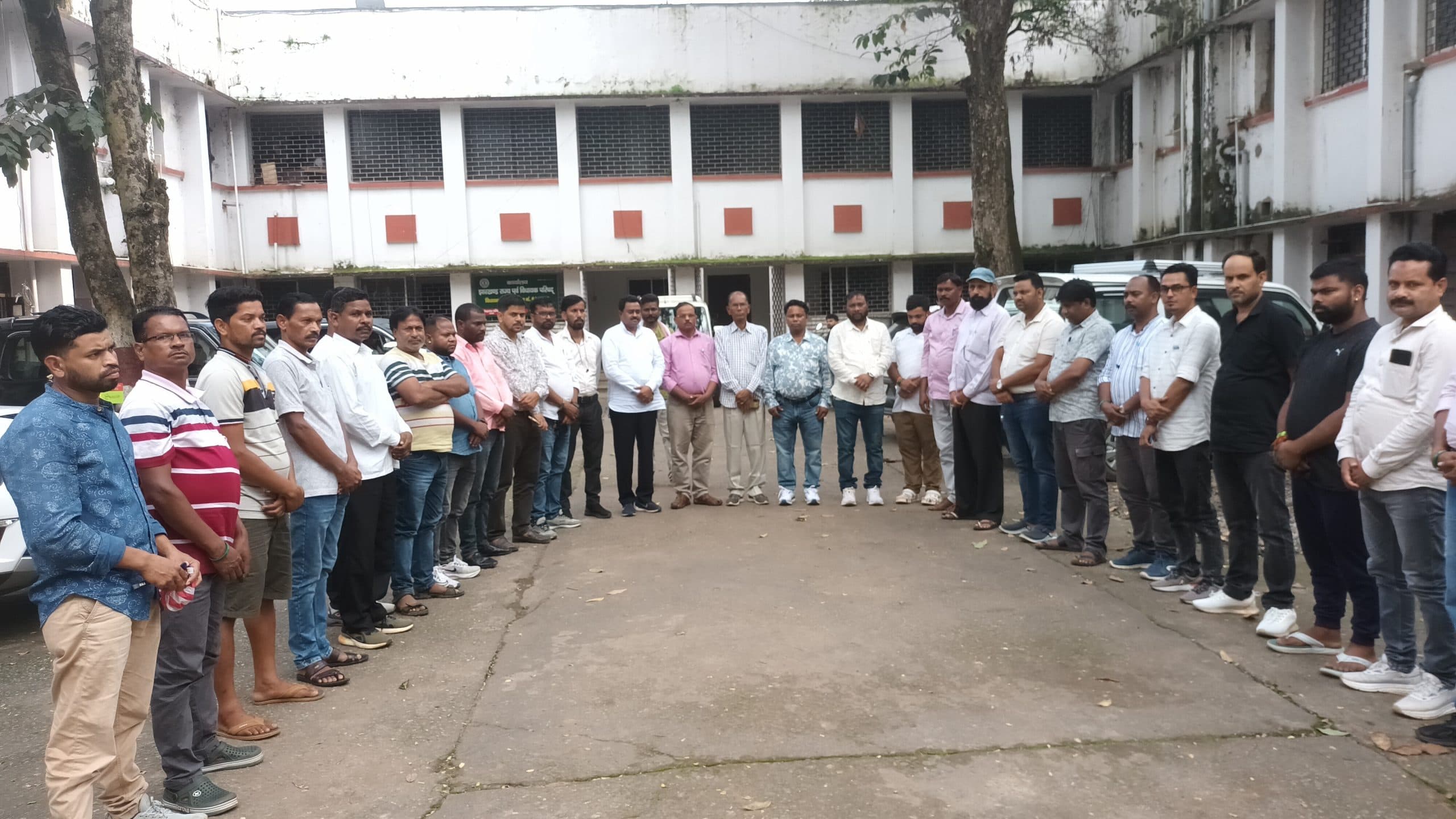 हमने अपना अभिभावक खो दिया : सुदीप गुड़िया