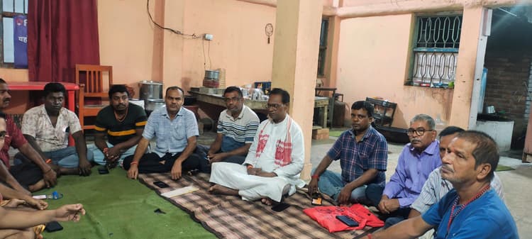 महाकाल मंदिर में नवरात्र महोत्सव तैयारी पर हुई बैठक