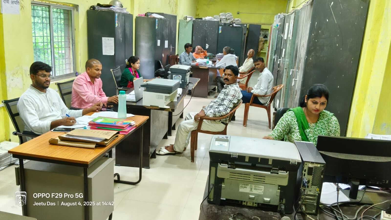 मतदाता सूची में नाम जुड़वाने व सुधार के लिए विशेष शिविर शुरू