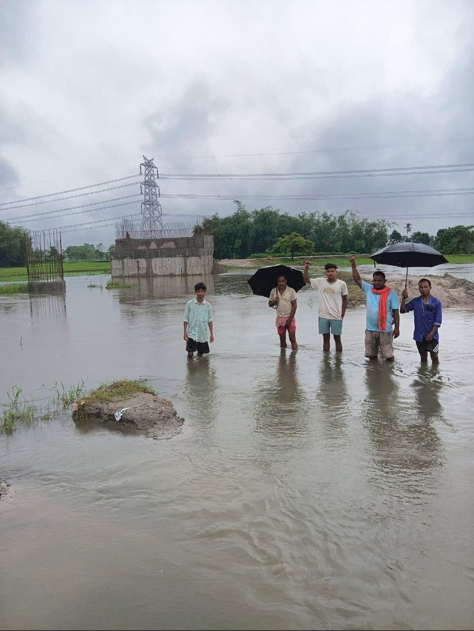 अधिकारी से अनुरोध  बाद नहीं बना डायवर्सन, खतरे की आंशका