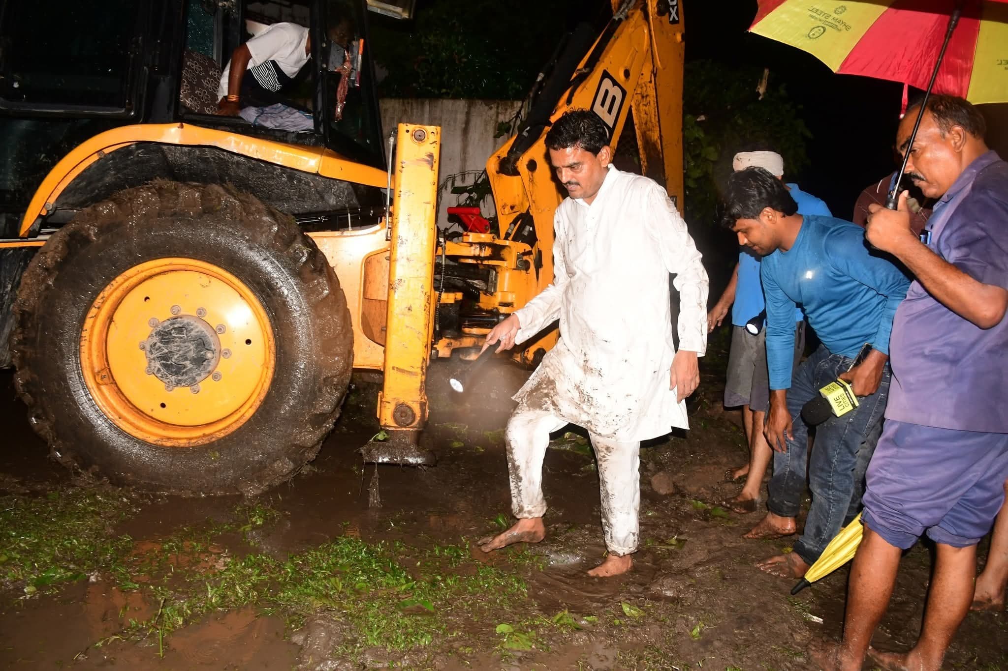 शाम तक जहां था भारी जलजमाव, सुबह होते-होते साफ दिखा