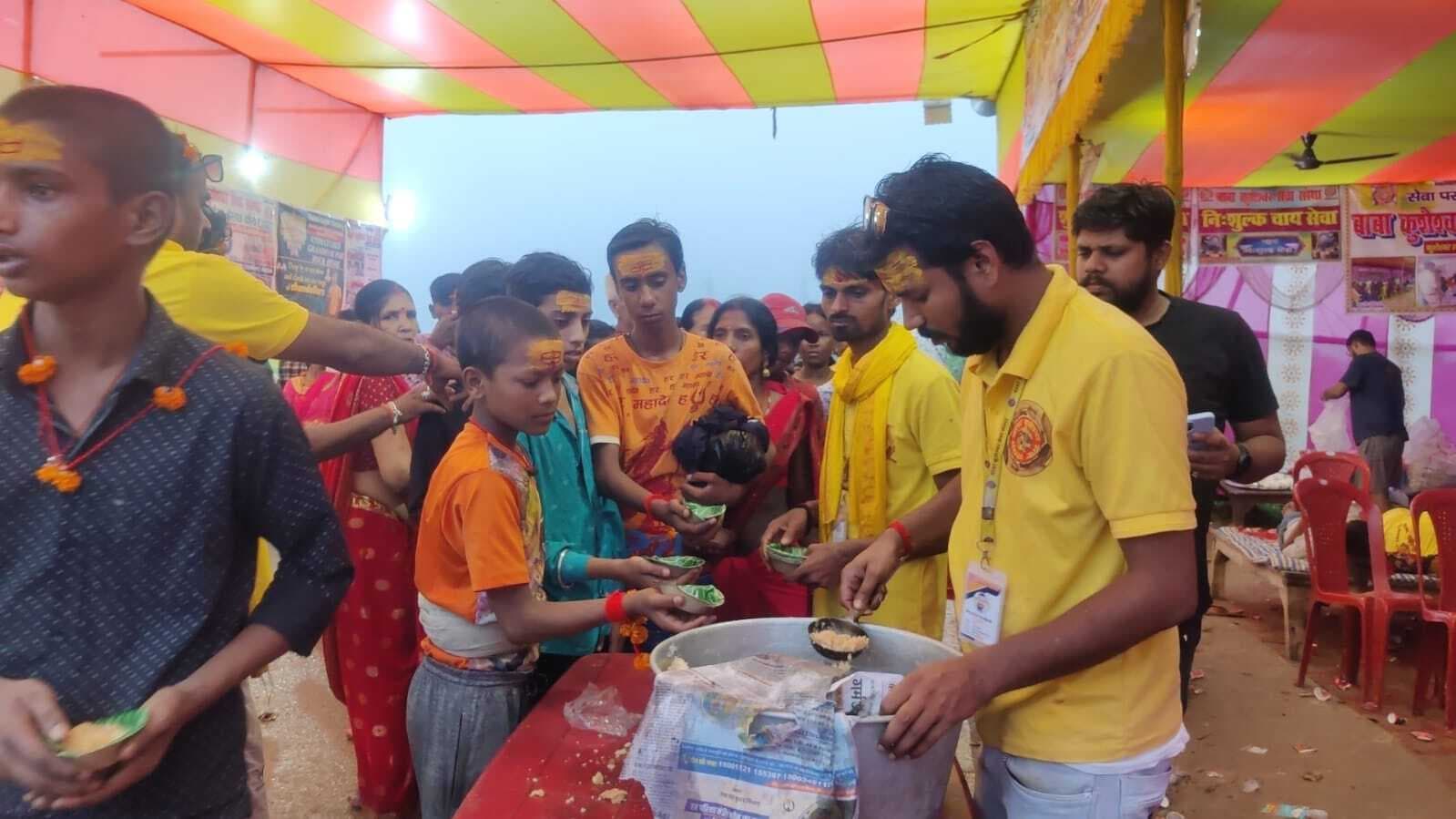 Darbhanga News: अंतिम सोमवारी पर भक्तों की भीड़ ने ध्वस्त कर दिया पुराना कीर्त्तमान, उमड़ा सैलाब