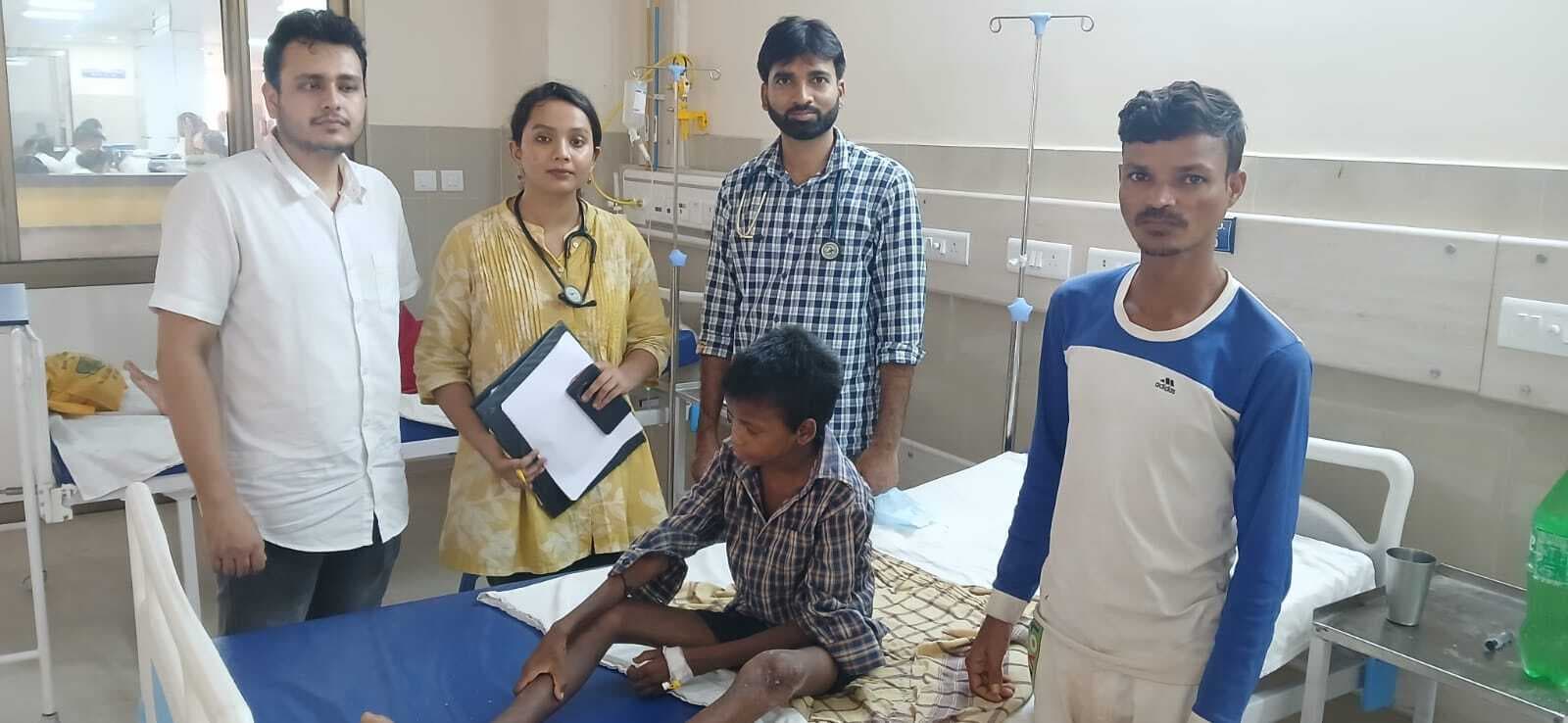 Jamshedpur News : एमजीएम अस्पताल में 10 साल के मोहित को मिली नयी जिंदगी, डॉक्टरों की मेहनत ऐसे लाया रंग