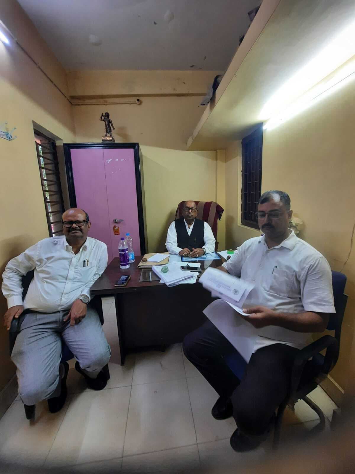 Dhanbad News : धनबाद बार एसोसिएशन में बजा चुनावी बिगुल, वोटिंग 30 को