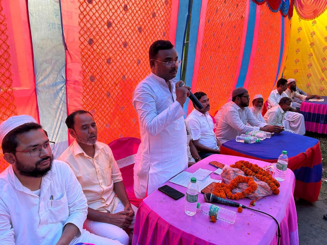 विधायक ने किया छह  करोड़ से बनने वाली सड़क का शिलान्यास