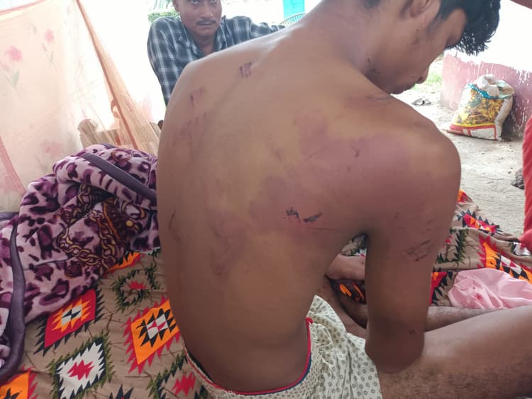 घर में बांधकर युवक को पीटा, जख्मी