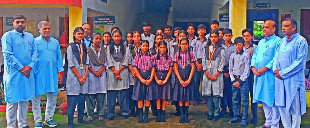 सरस्वती विद्या मंदिर करकट्टा का उत्कृष्ट प्रदर्शन