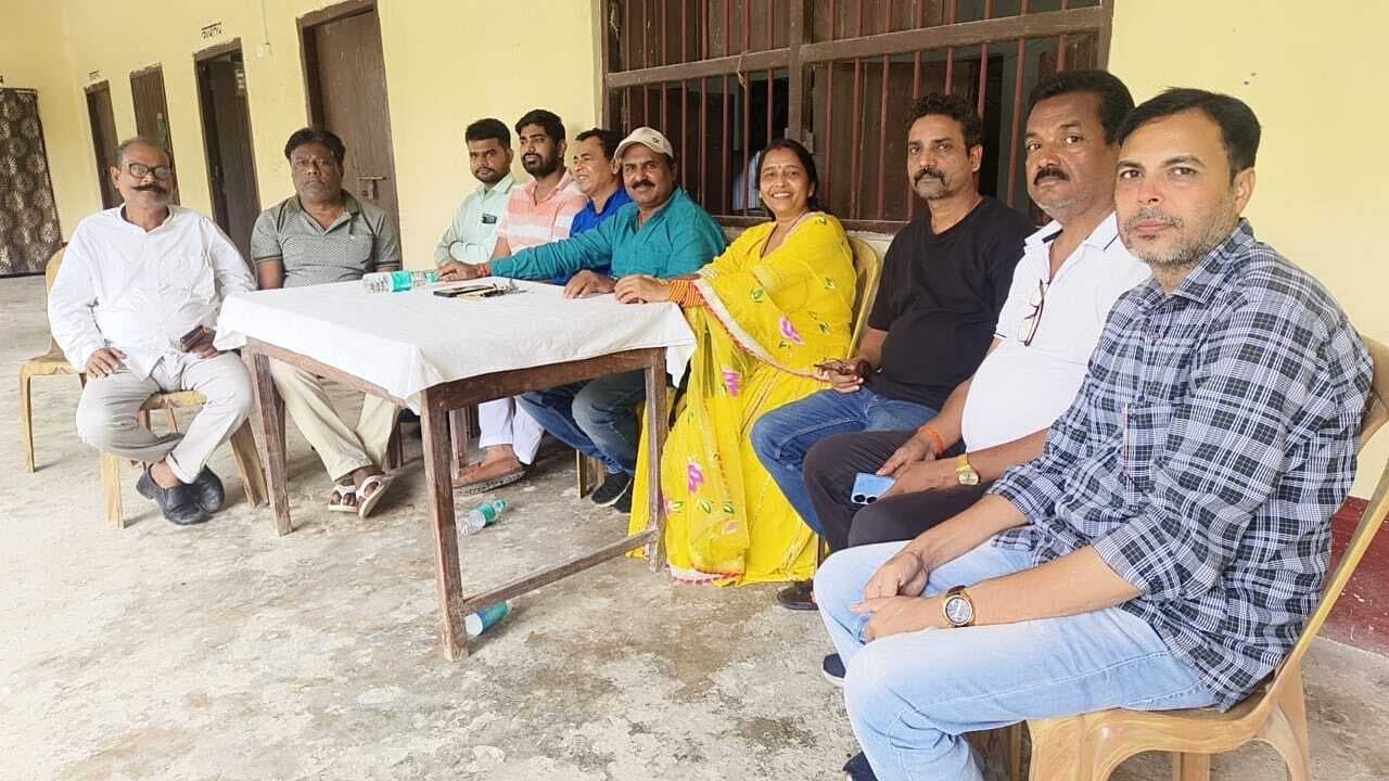 राजेंद्र आश्रम में कांग्रेस की महत्वपूर्ण बैठक आज, बनेगी रणनीति