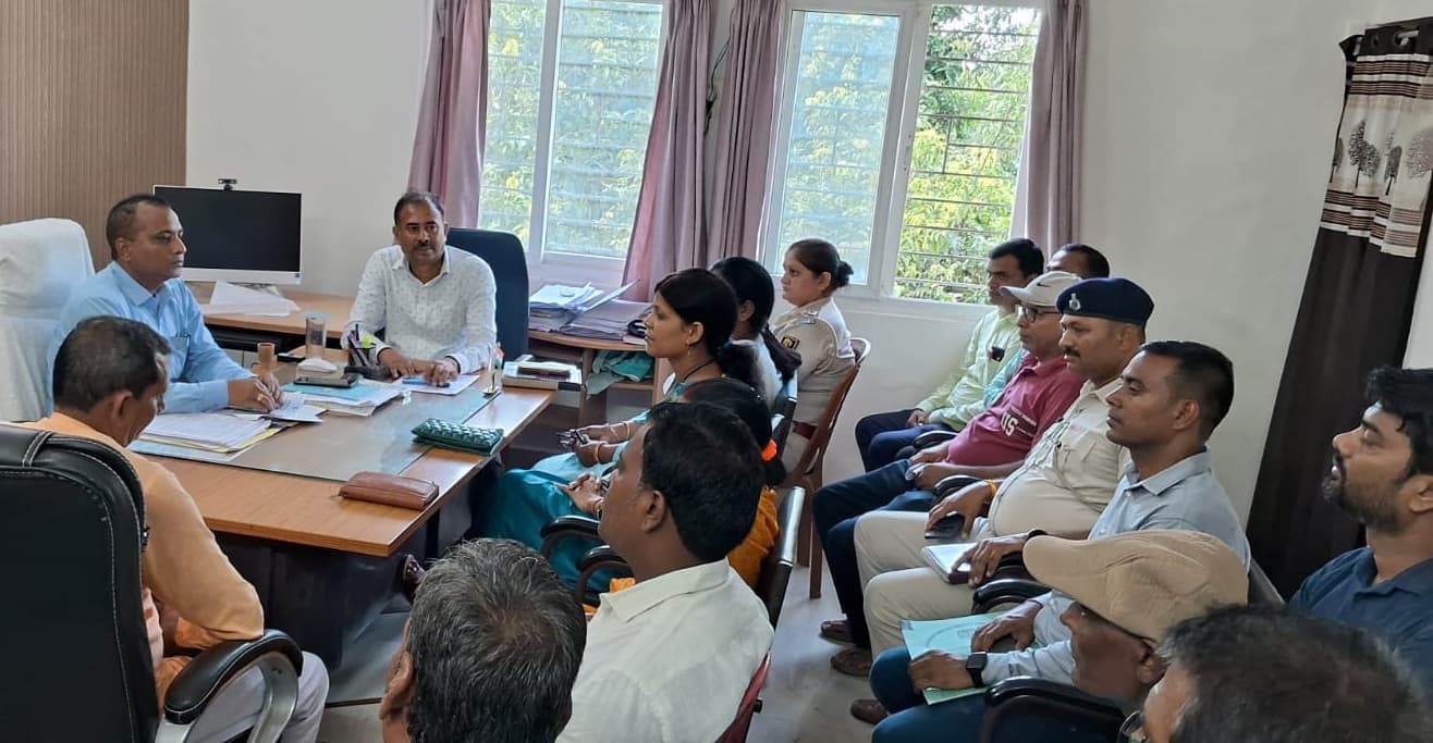 स्वतंत्रता दिवस की तैयारी को लेकर एसडीओ ने की बैठक, कार्यक्रम की बनी रूपरेखा