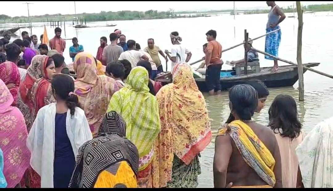 भारत-बांग्लादेश सीमा पर 50 वर्षीय किसान का मिला शव