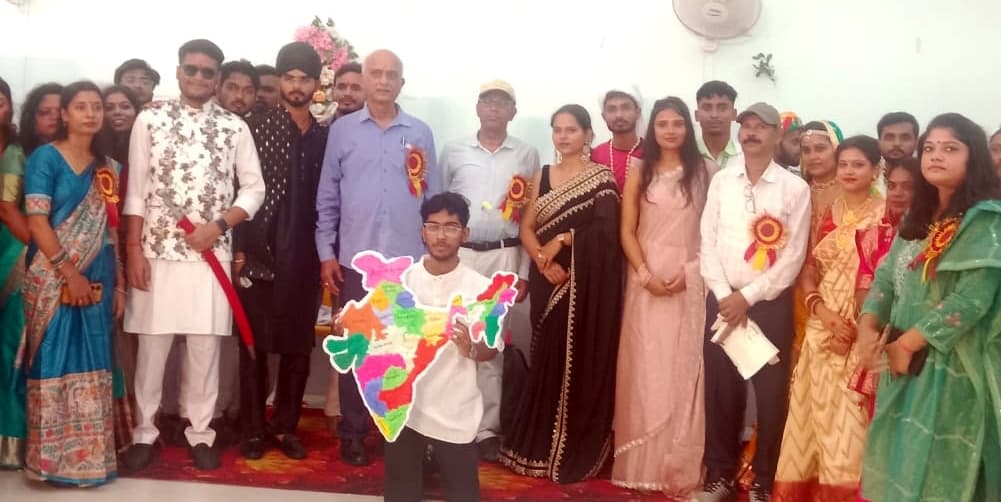 बीएससी नर्सिंग प्रथम बैच के स्टूडेंट्स ने लैम्प लाइटिंग के साथ ली शपथ