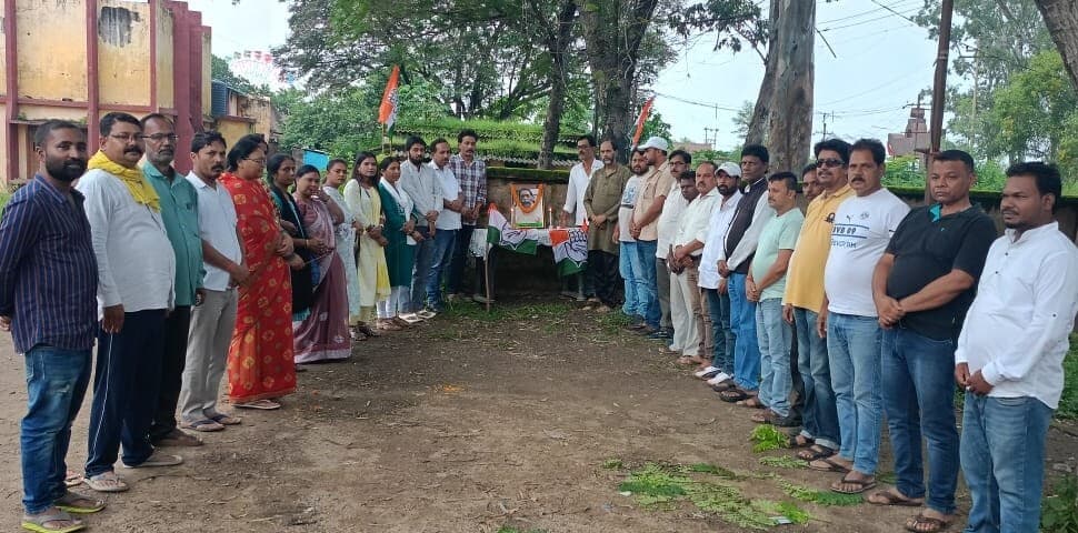 पूर्व मुख्यमंत्री को कांग्रेस ने दी श्रद्धांजलि