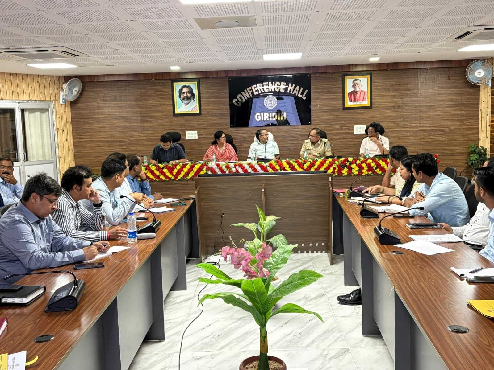 Giridih News: झंडा मैदान में होगा स्वतंत्रता दिवस का मुख्य समारोह