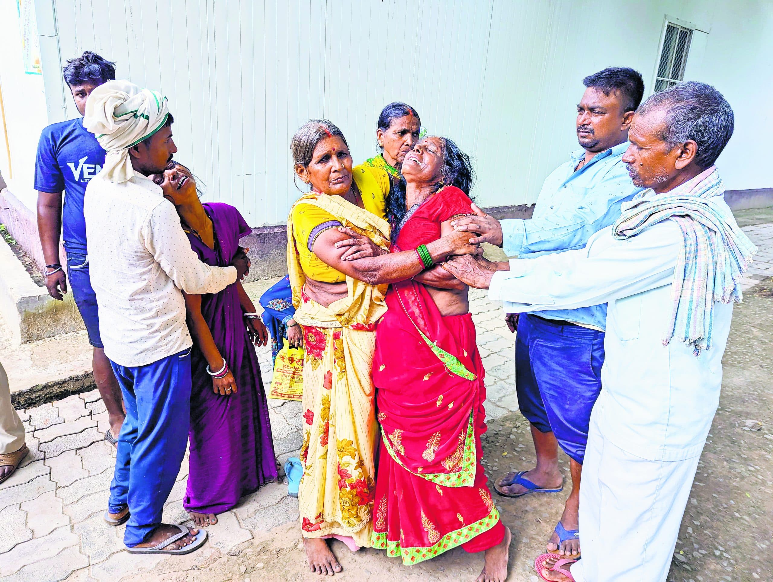 Ara News : गजियापुर में बाढ़ के पानी में डूबने से मासूम बच्चे की मौत