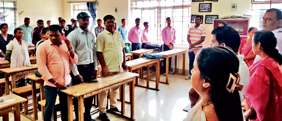 Seraikela Kharsawan News : गुुरुजी ने झारखंड को राष्ट्रीय स्तर पर पहचान दिलायी : डॉ कृष्णा प्यारे