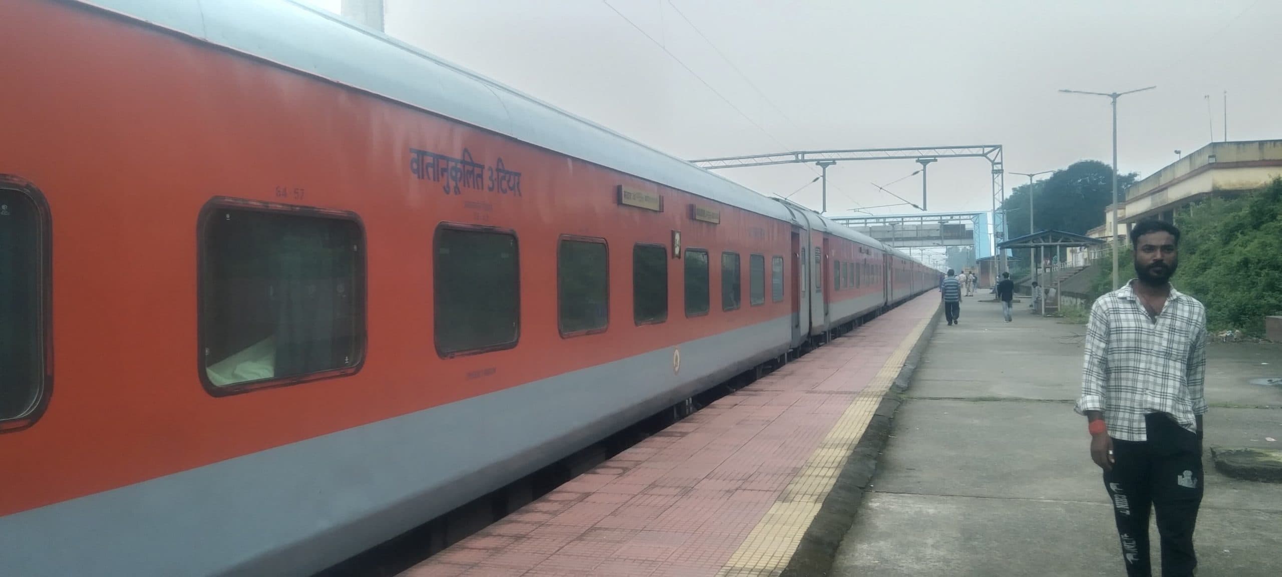 Bokaro News : बोकारो थर्मल में मदार-कोलकाता एक्सप्रेस का ठहराव शुरू