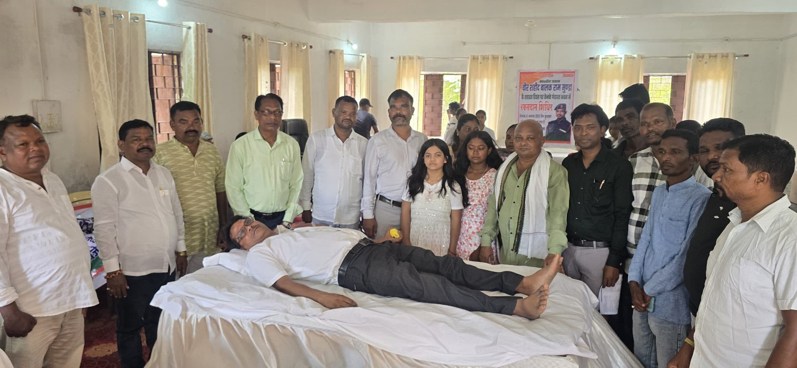 Chaibasa News : रक्तदान कर दूसरों की जिंदगी बचाएं