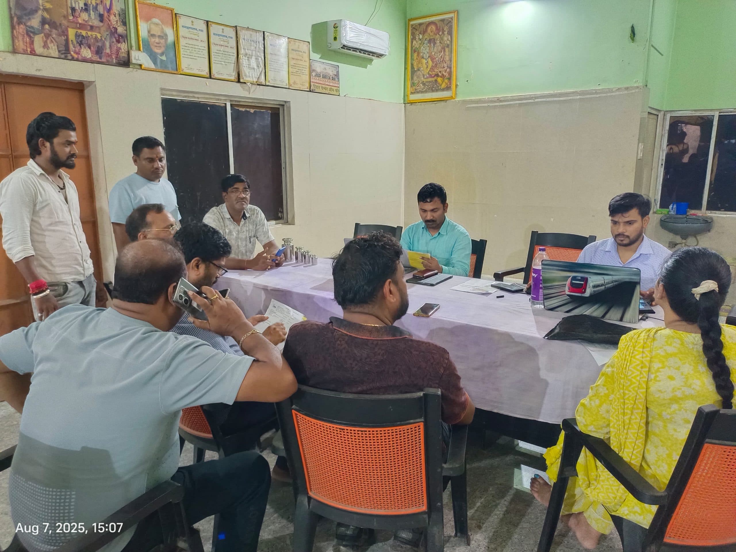 शिविर में 33 व्यापारियों ने दिये आवेदन