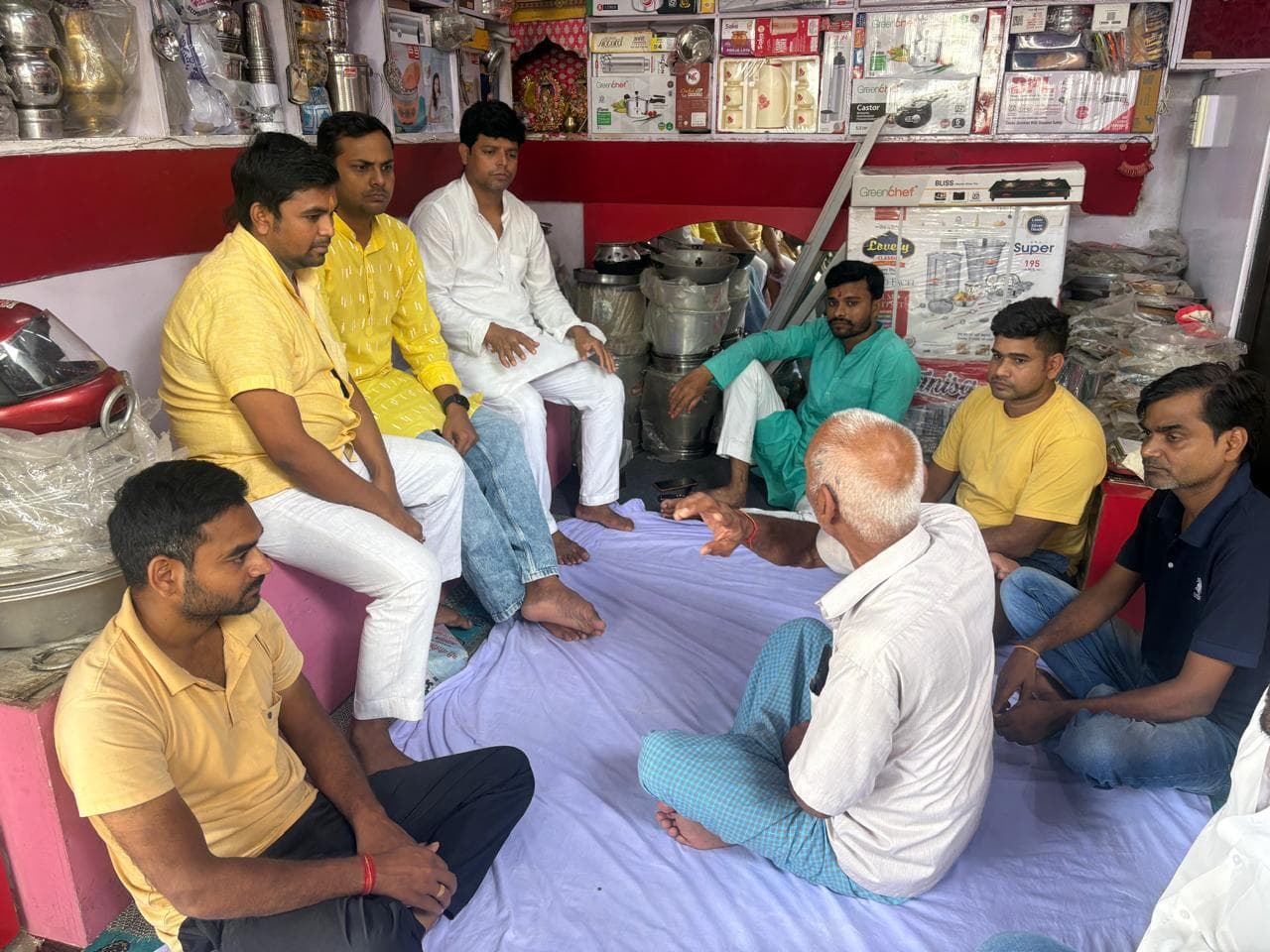 आभूषण लूटकांड के अपराधियों की नहीं हुई गिरफ्तारी, तो सड़कों पर उतरेंगे व्यवसायी