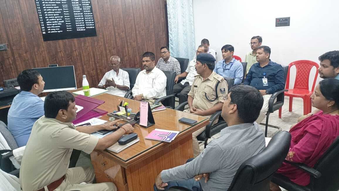 शहर में यातायात व्यवस्था सुदृढ को लेकर बनी रणनीति