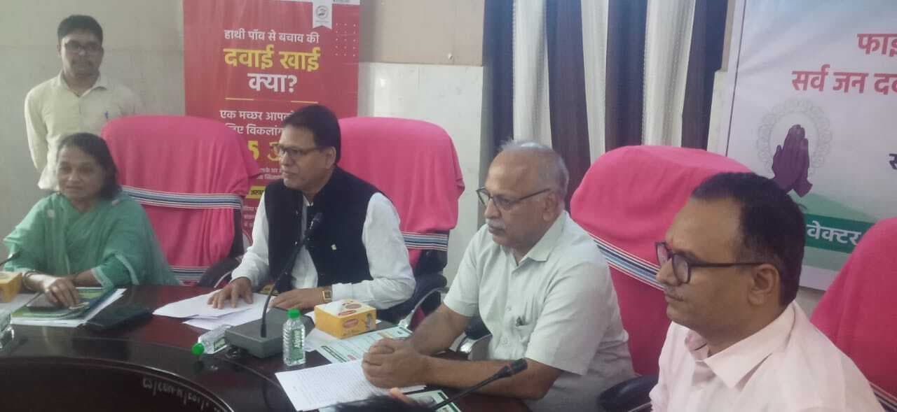 Chaibasa News : सर्वे में छूटे नाम और त्रुटि पर एक सप्ताह में दावा-आपत्ति दें : एसडीओ