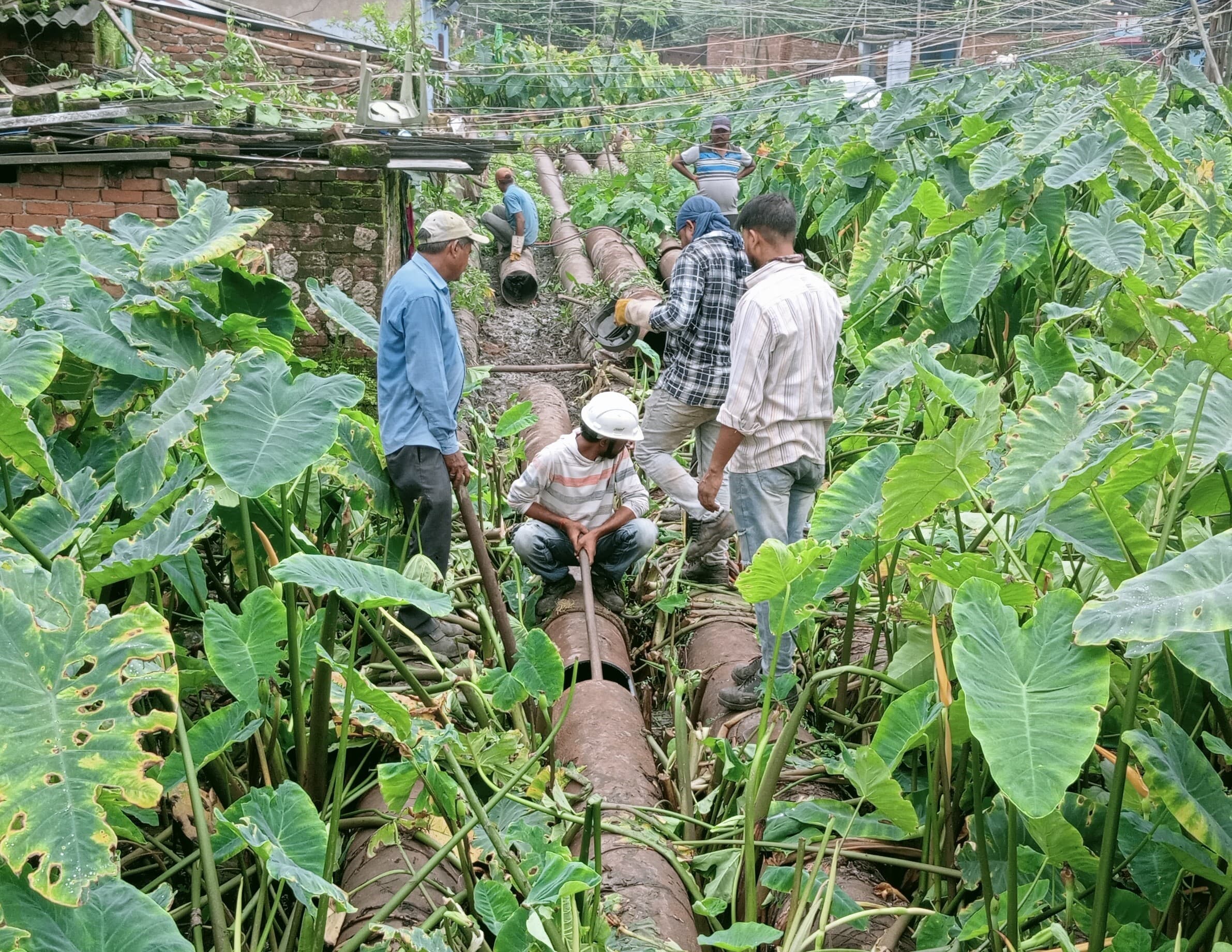 Bokaro News : ऐश पौंड जाने वाली पाइपलाइन की हुई मरम्मत