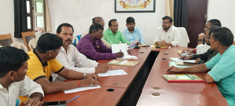 मतदाता जागरूकता  व सूची सुधार को लेकर प्रशासन गंभीर