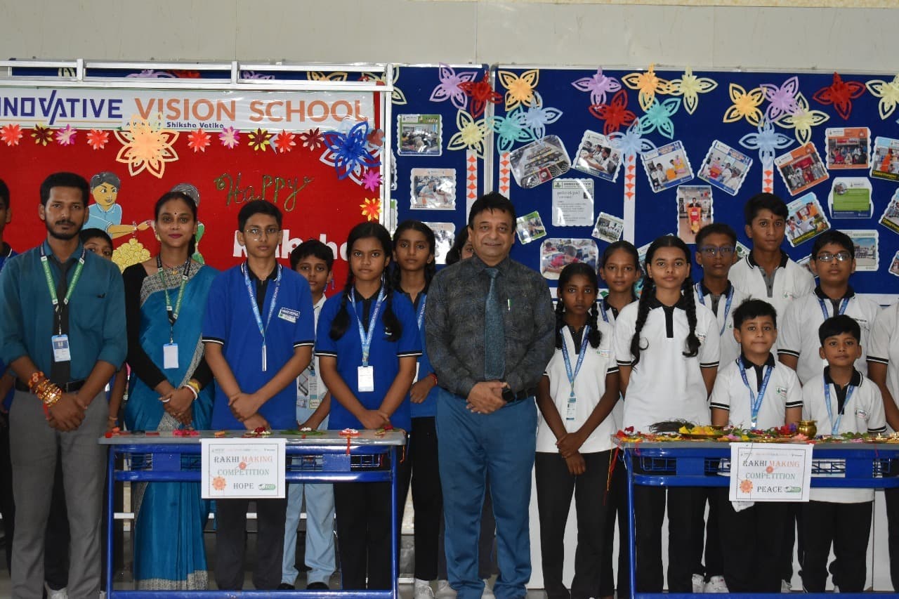 Samastipur News:इन्नोवेटिव विजन स्कूल में हुई राखी मेकिंग प्रतियोगिता