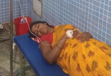 खेत में मवेशी चराने से मना करने पर दबंगों ने महिला को पीटा, पटना रेफर