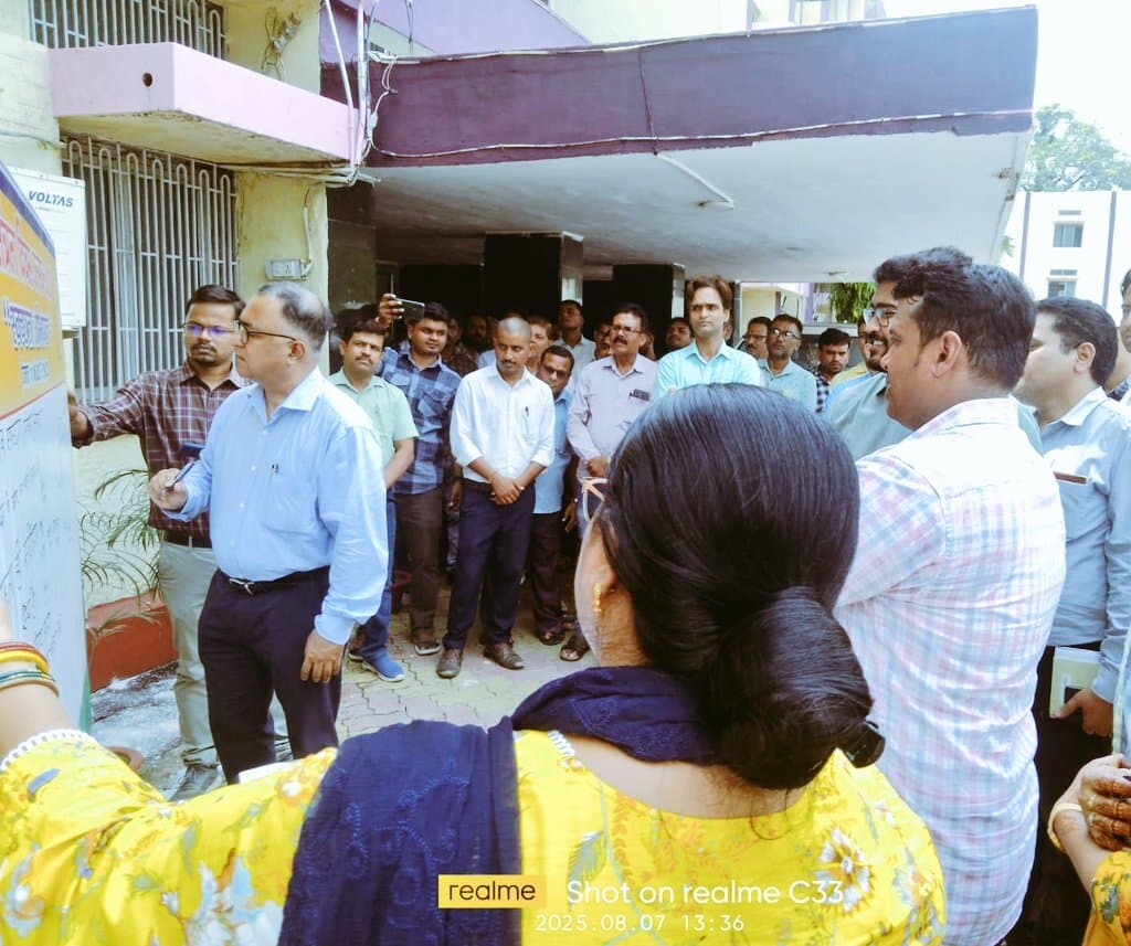 Samastipur News:समस्तीपुर रेल मंडल में शुरू किया गया हस्ताक्षर अभियान