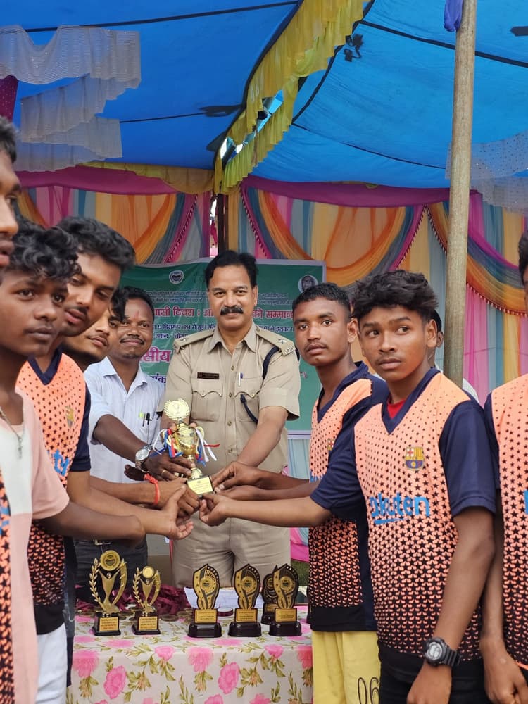 फुटबॉल प्रतियोगिता में बीकेबी 3-0 गोल से विजयी