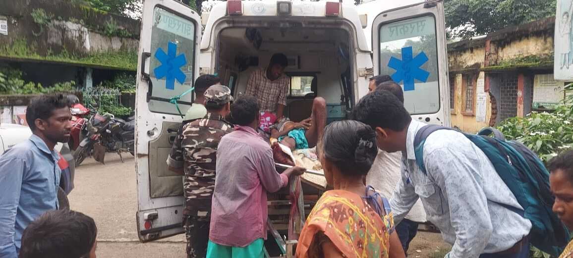 बाइक के धक्के से अधेड़ व्यक्ति घायल, भर्ती