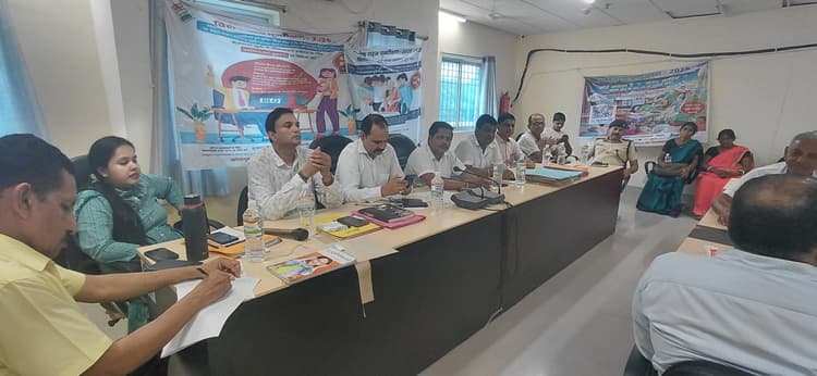 प्रखंड बीस सूत्री की बैठक में छाया रहा आपूर्ति का मामला