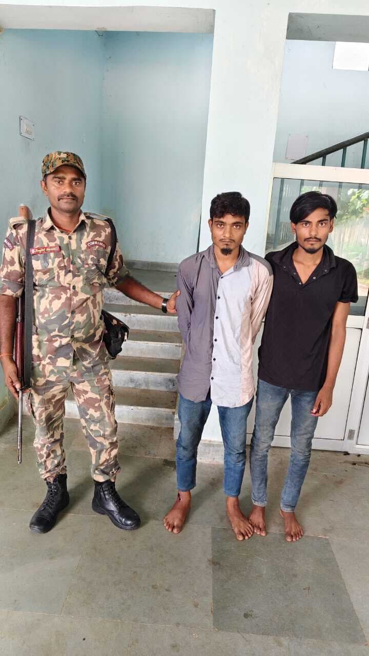 48 घंटे बाद चोर गिरफ्तार, सामान भी हुआ बरामद