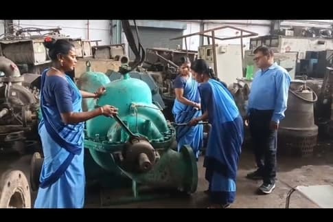 राजमहल कोल परियोजना में महिला कर्मियों ने दिखाया कार्यकौशल