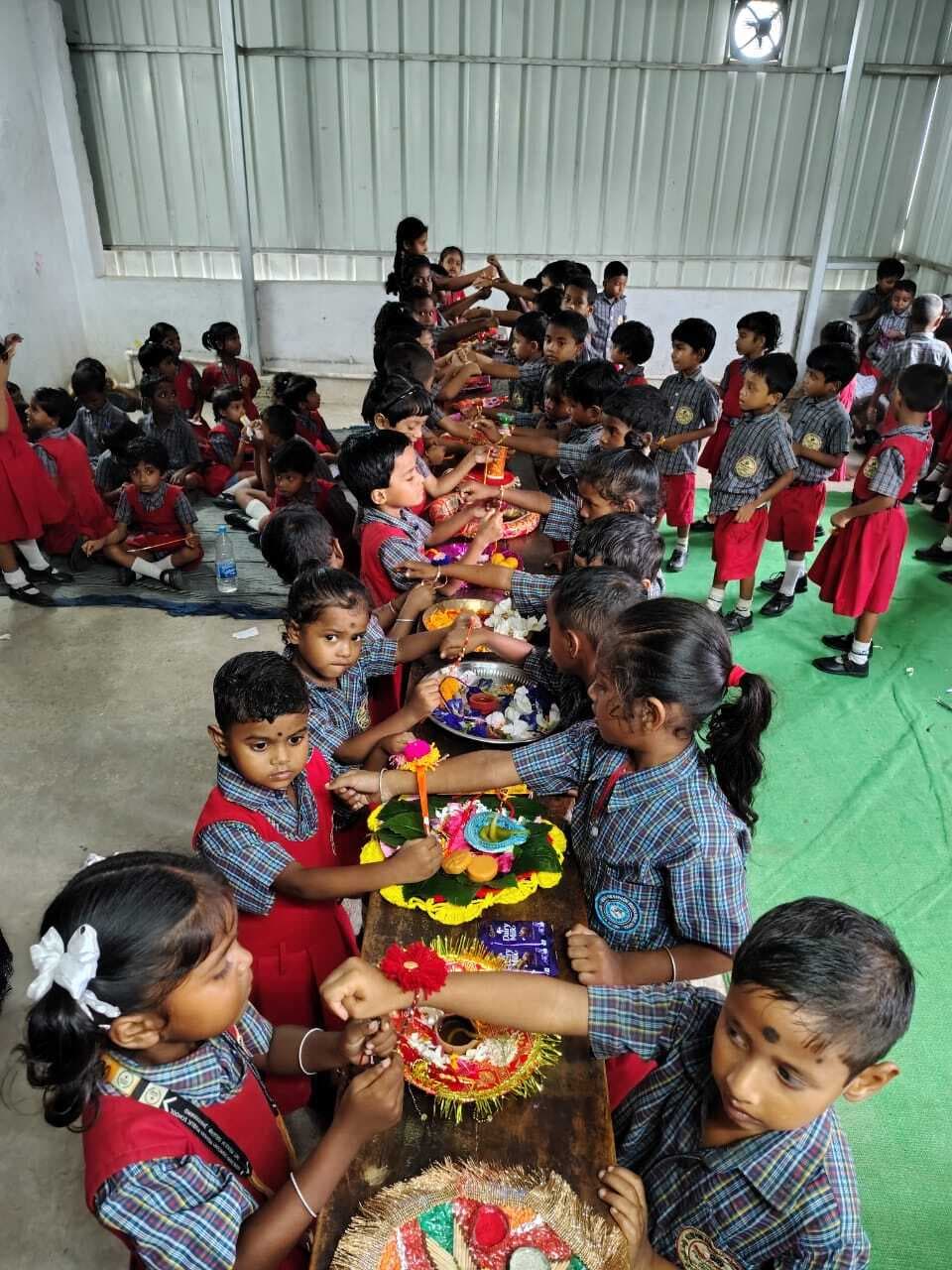 East Singhbhum News : थाली सजाओ में आवेश प्रथम, पूनम द्वितीय