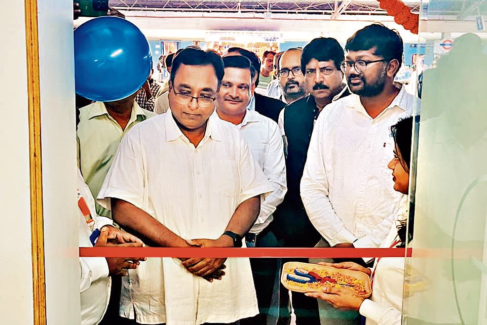 Railway News : रांची रेलवे स्टेशन पर मेडिकल फैसिलिटी सेंटर का शुभारंभ