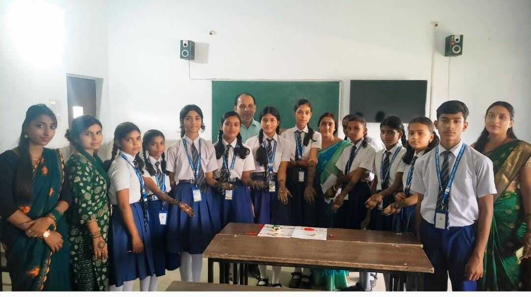 Bokaro News : राखी बनाओ प्रतियोगिता में छात्राओं ने दिखायी प्रतिभा